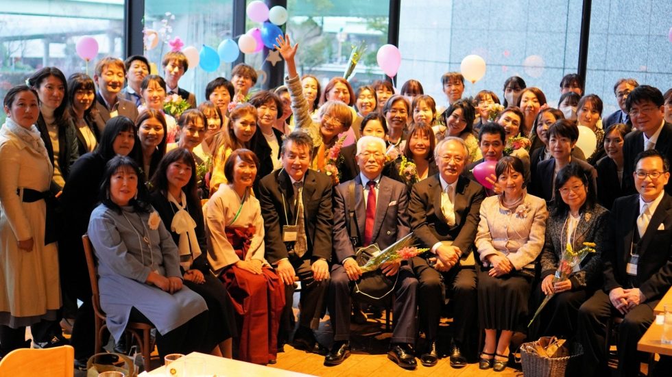 大手前大学通信教育部学 友会主催卒業祝賀会＆学生交流会が開催されました
